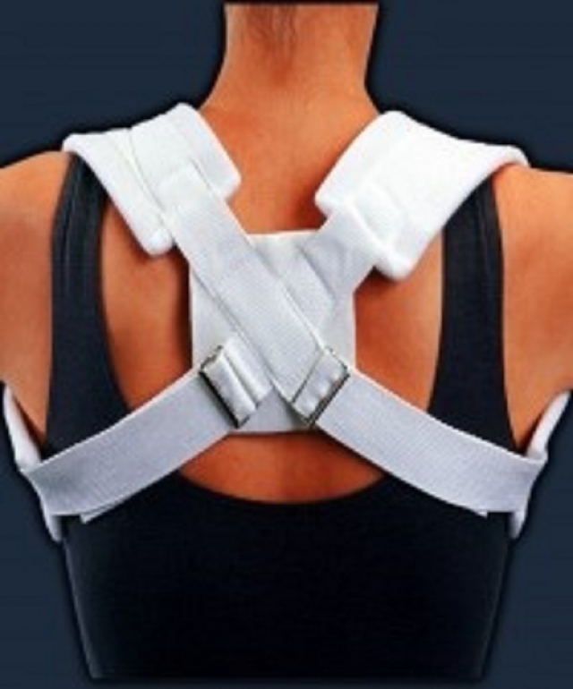 Photo of the large size clavicle support product.